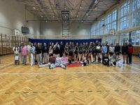 Więcej o: Charytatywny...